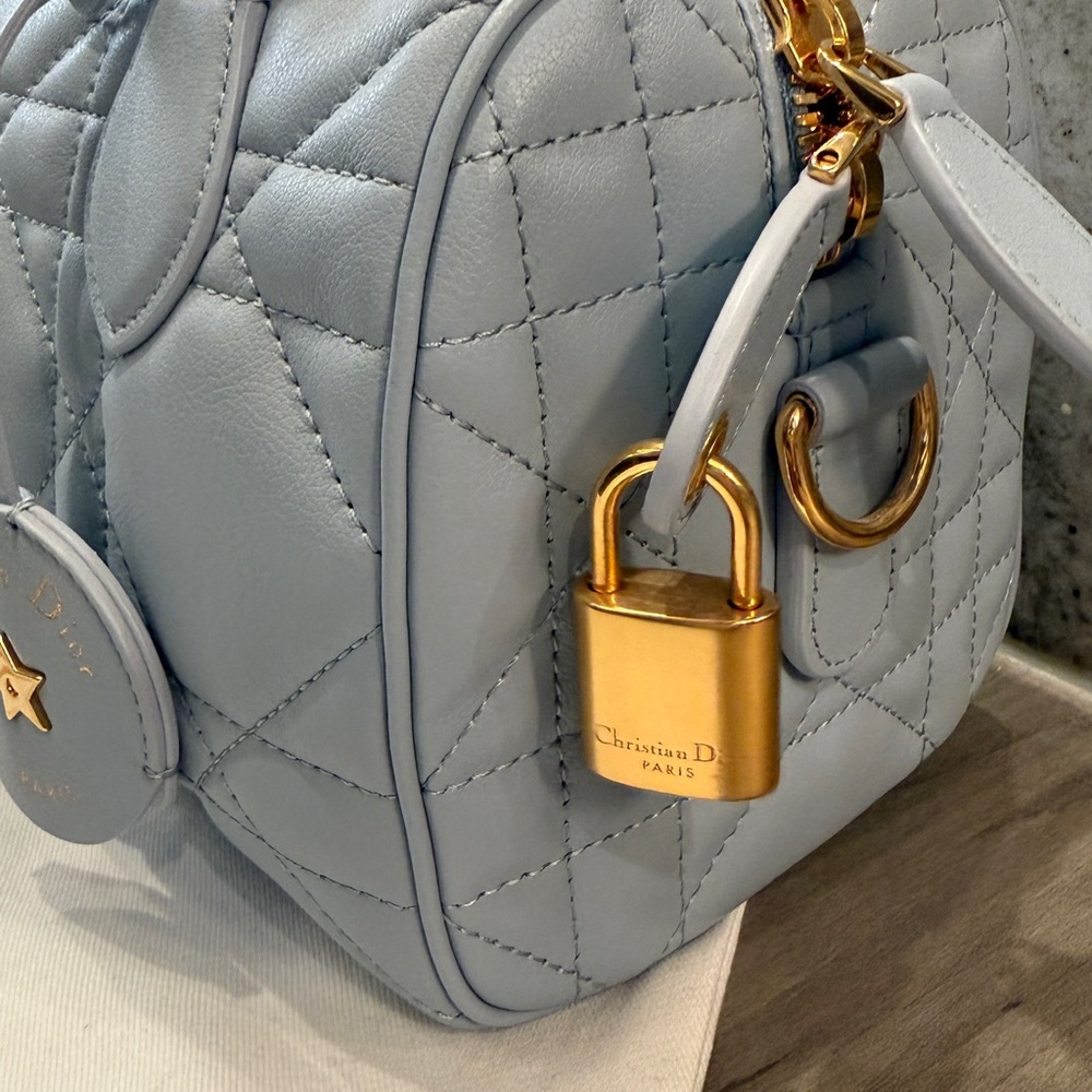 Christian Dior Groove 20 Bag Cloud Blue Cannage Leather - FULL SET with Receipt - Picture 3 of 8